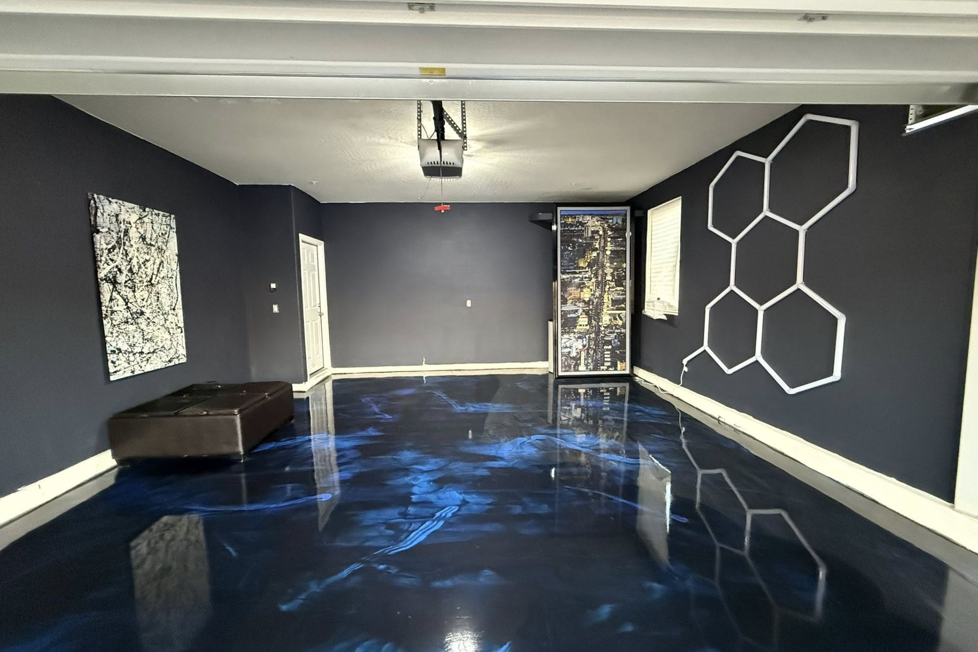Warehouse and commercial epoxy flooring